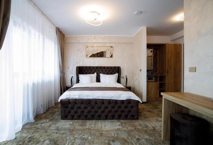 스탠다드 룸 킹사이즈 침대, Pensiunea Natalya