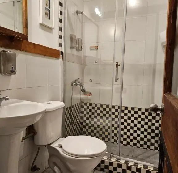 اتاق لوکس, Casona Montt 522   B&b