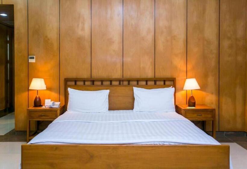 اتاق استاندارد با تخت بزرگ, Lagos