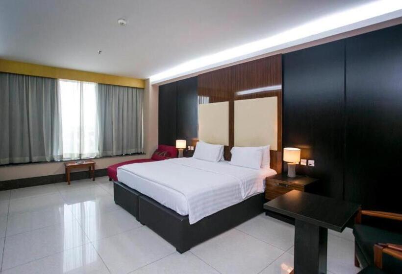 اتاق لوکس, Lagos