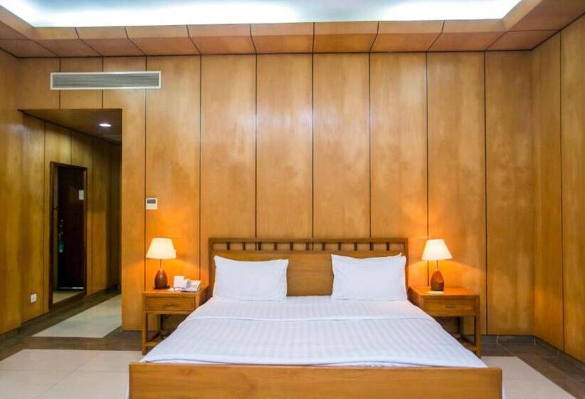 اتاق کلاس بیزنس, Lagos