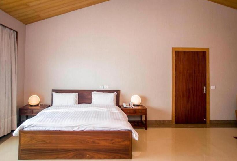 سوییت سوپریور, Lagos