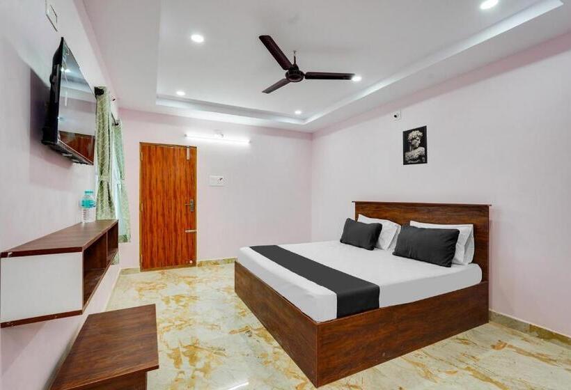 三人经典房间, Fabhotel Chandu S Boutique   Nr Bus Stand