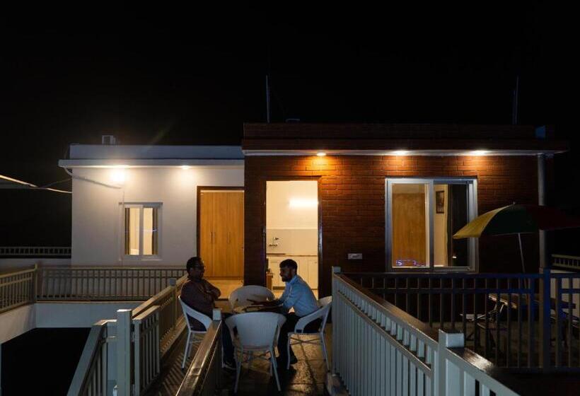 اتاق استاندارد با تخت بزرگ, Sandane Homes