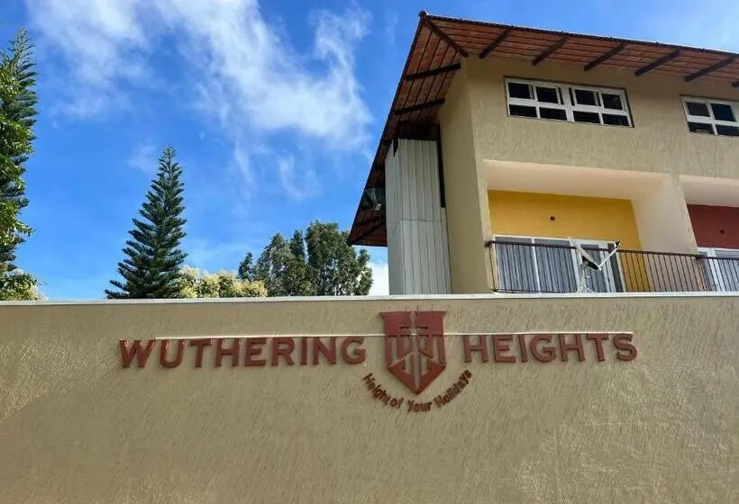 プールビュースタンダードルーム, Wuthering Heights
