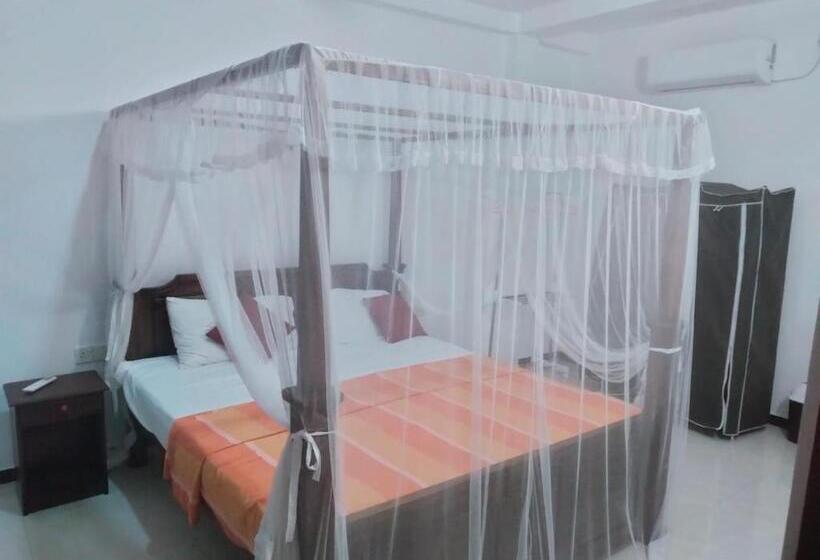 דירת שני חדרים עם מרפת, Villa Sun Roses