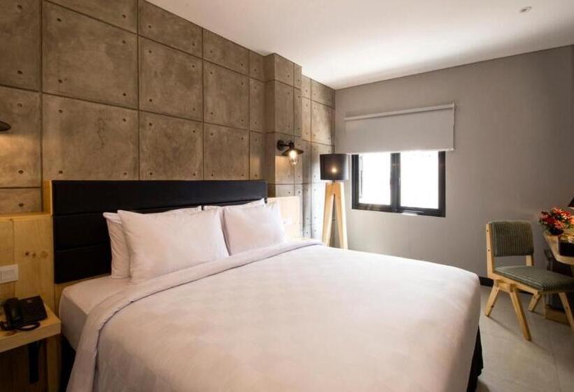 Номер Deluxe, Ayaartta Hotel Malioboro