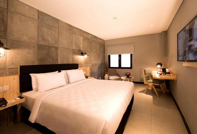 Номер Deluxe, Ayaartta Hotel Malioboro