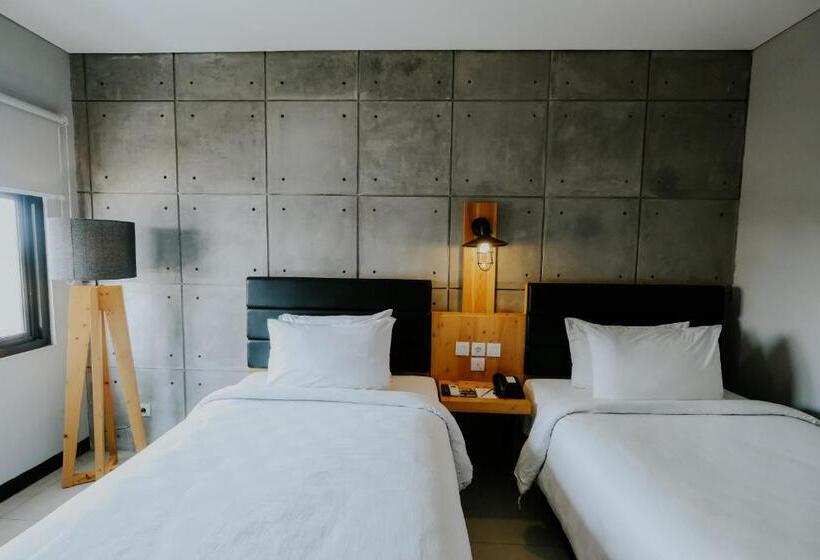Номер Superior, Ayaartta Hotel Malioboro