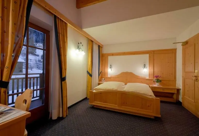 اتاق استاندارد با بالکن, Al Viel B&b