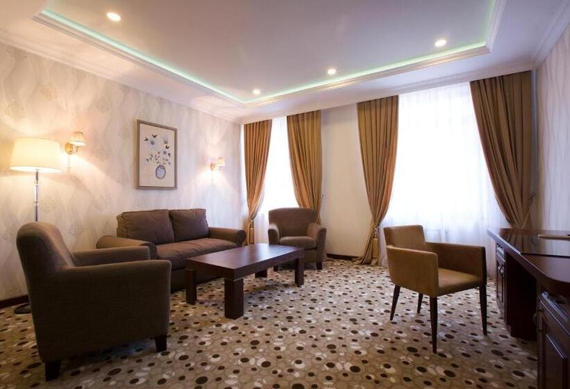 이그제큐티브 스위트, Central Hotel Yerevan