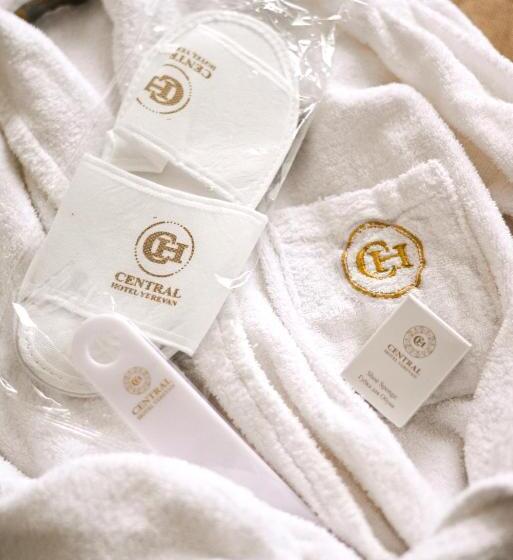 스탠다드 자쿠지 룸, Central Hotel Yerevan