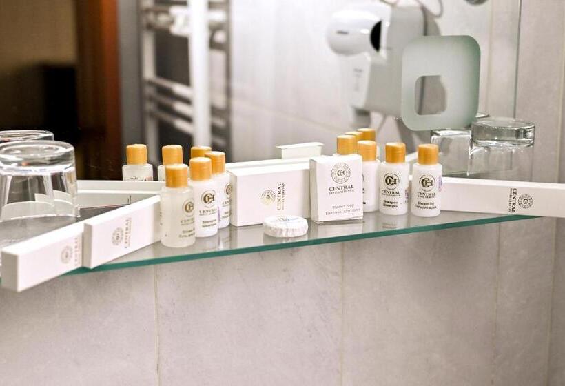 스위트 킹사이즈 침대, Central Hotel Yerevan