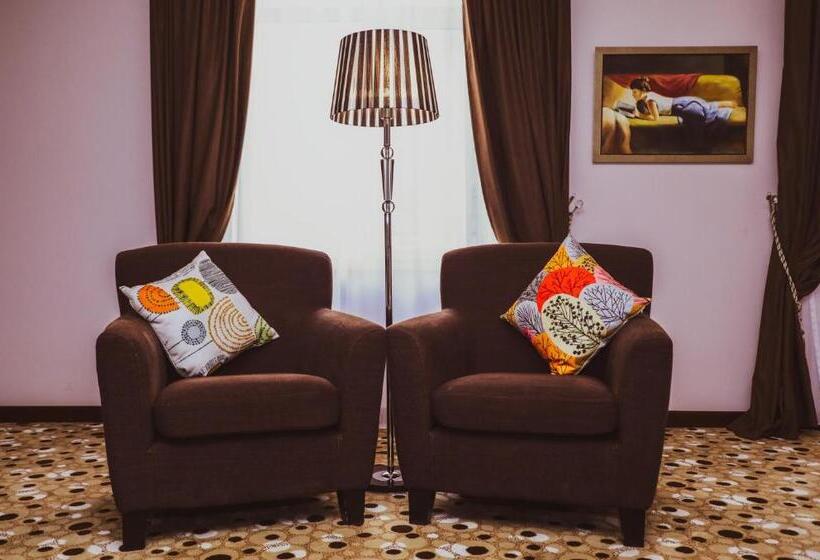 수피리어 룸, Central Hotel Yerevan