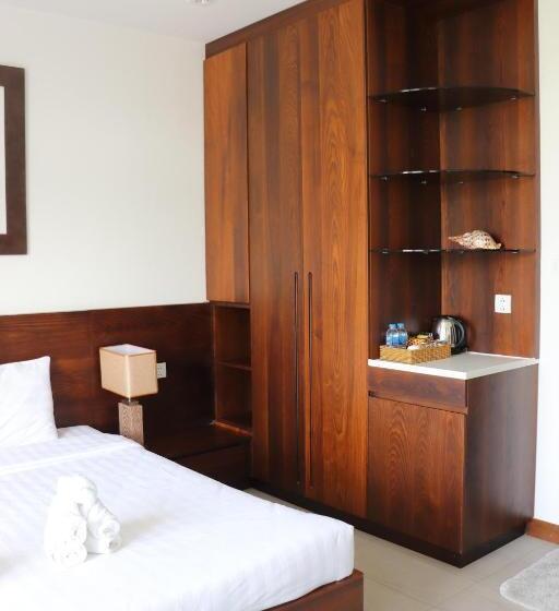 اتاق لوکس, Qli