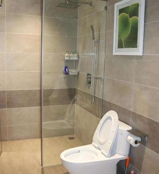 اتاق لوکس, Qli