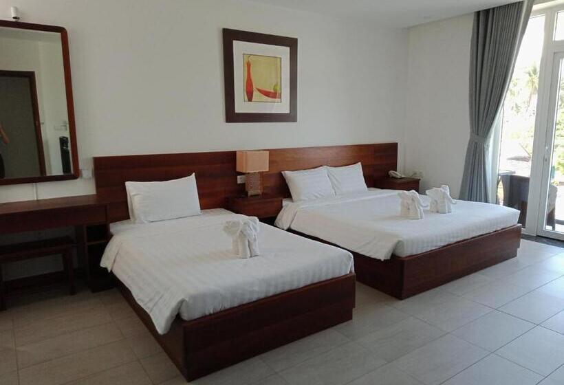 اتاق خانوادگی, Qli