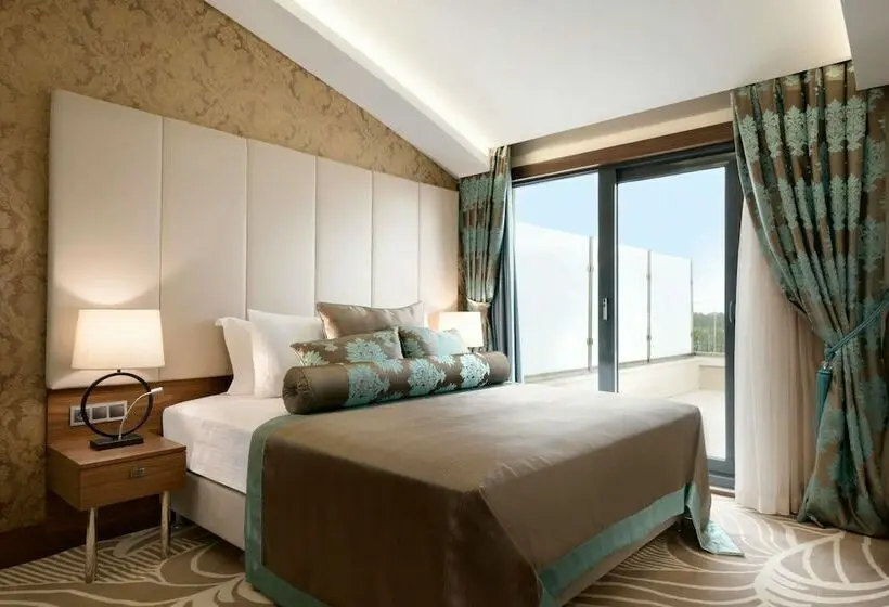 سوییت جونیور, Ramada By Wyndham Yalova