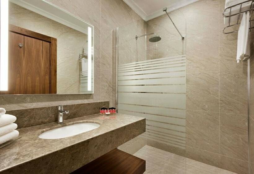 اتاق خانوادگی, Ramada By Wyndham Yalova