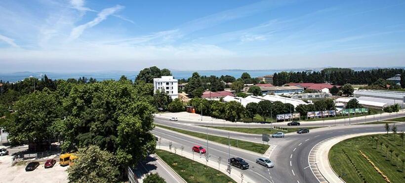 سوییت جونیور, Ramada By Wyndham Yalova