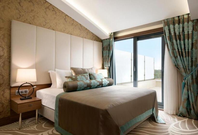 سوییت خانوادگی, Ramada By Wyndham Yalova