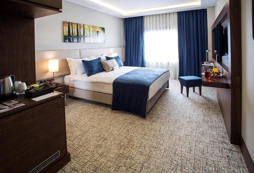 اتاق استاندارد, Ramada By Wyndham Yalova