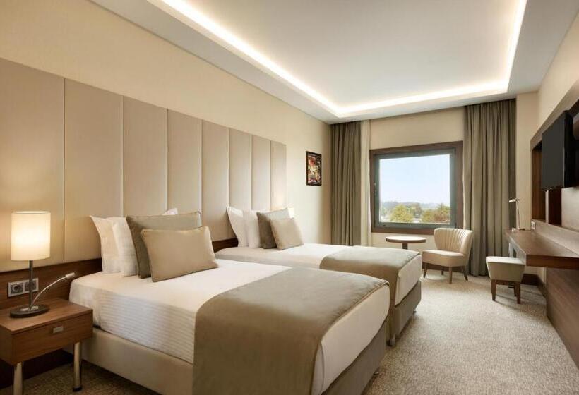 اتاق سوپریور, Ramada By Wyndham Yalova