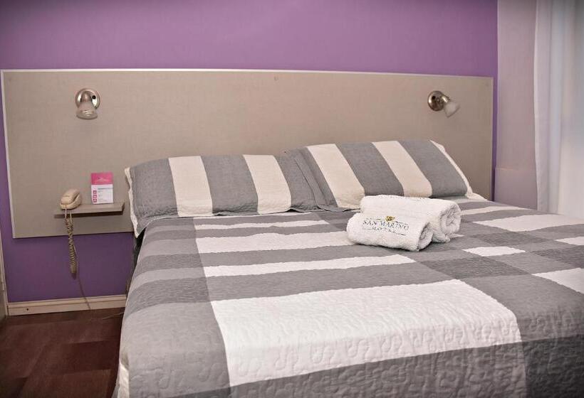 豪华房间, San Marino