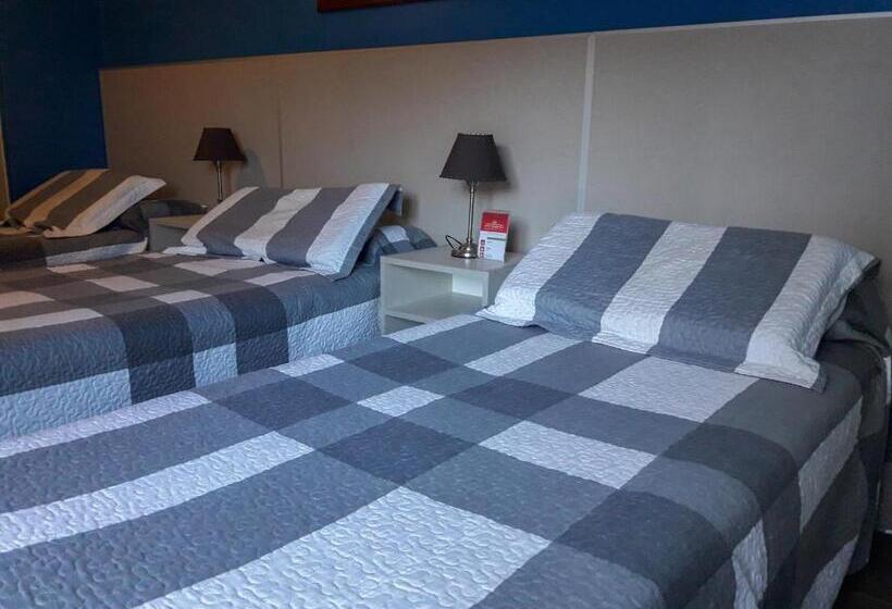 غرفة أساسية ثلاثية, San Marino