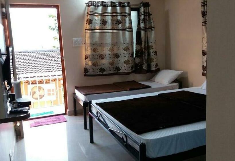 豪华房间, Lakeview Resort Lavasa