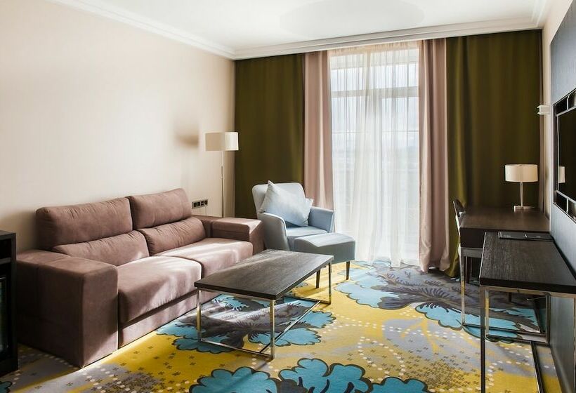 سوییت, The One Hotel Astana