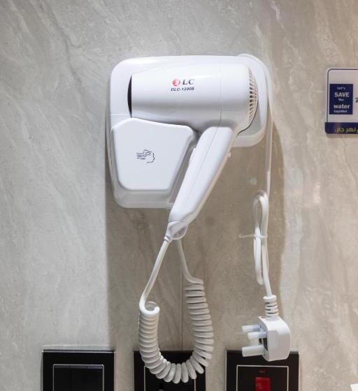 Студия Стандарт, فندق الريان الفضي