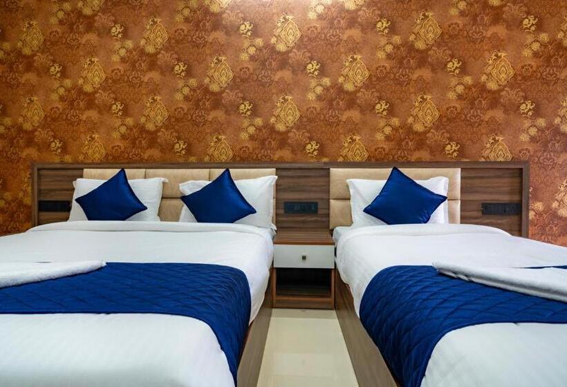 غرفة سوبيريور ثلاثية, Amala Arcade Ac Rooms