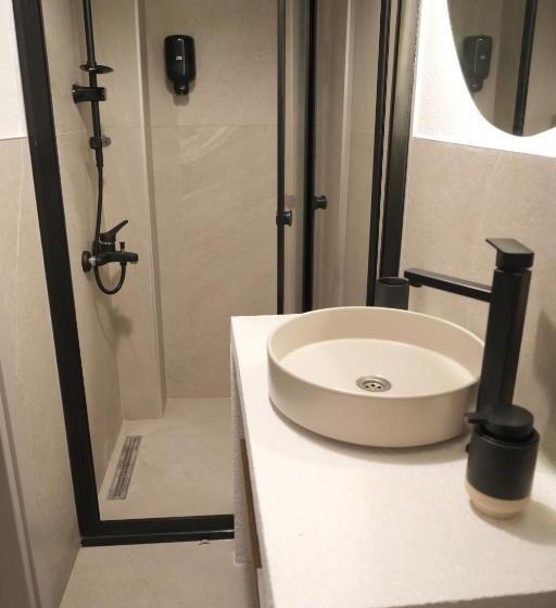 Номер Стандарт с Балконом, Pietra Social House