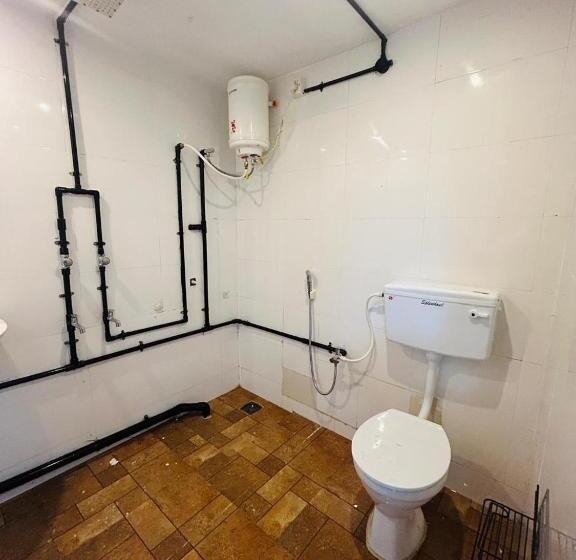 استودیوی استاندارد با چشمانداز دریا, The Ocean Grand