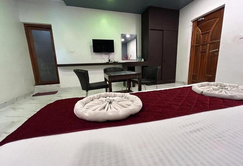 سوییت خانوادگی, The Ocean Grand