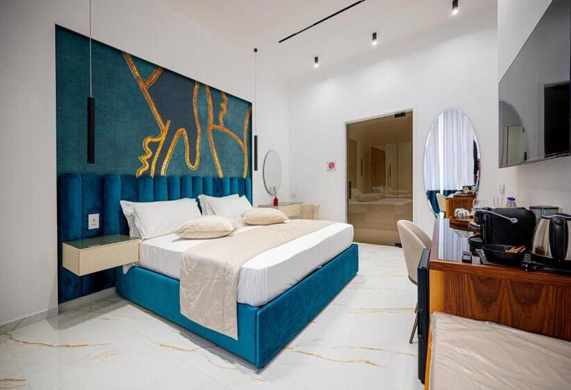 سوییت لوکس, Di Virgilio Suite Luxury