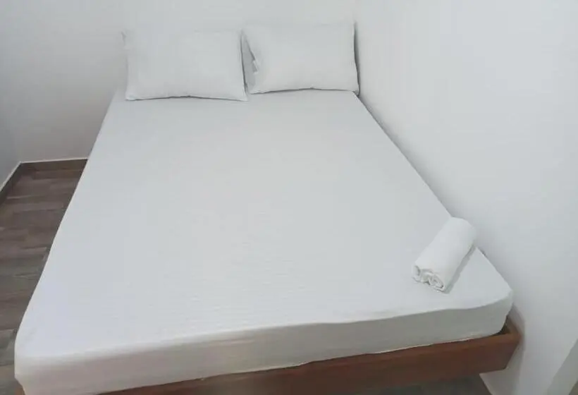 Chambre Standard, Melemar