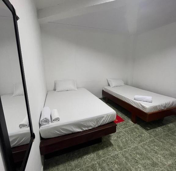 חדר אקונומי, Melemar