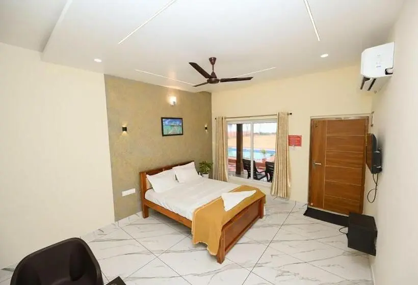 デラックスルーム, Namaste Homestay And Beach Resort