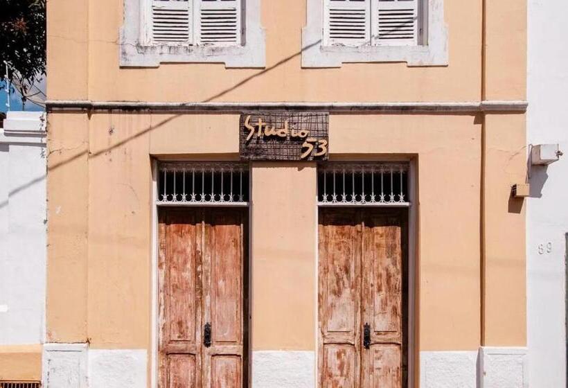 低层单卧公寓, Studio 53