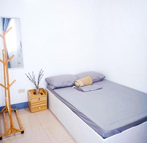 スタンダードルーム, Palaweña Hostel