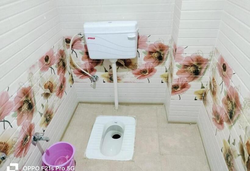 标准单人间共用浴室, New Kashi Pain Guest House