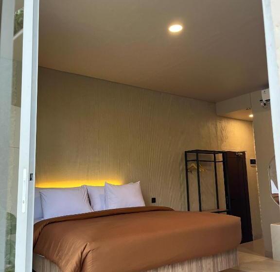 スタンダードルーム, Heha Waterfall Suites & Camping Ground