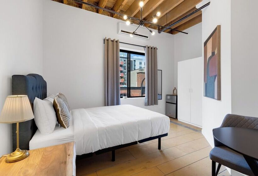 Номер Стандарт Совместная Ванная, The Little Prince Rooms Old Montreal