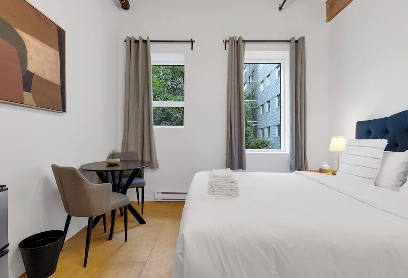 Номер Стандарт Совместная Ванная, The Little Prince Rooms Old Montreal