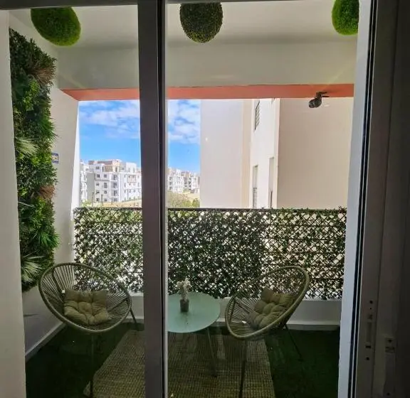 オーシャンビューデラックスルームバルコニー付き, Tangier Beach