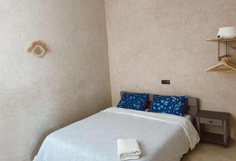 דירת דלוקס 2 חדרי שינה, Eunoia Houses