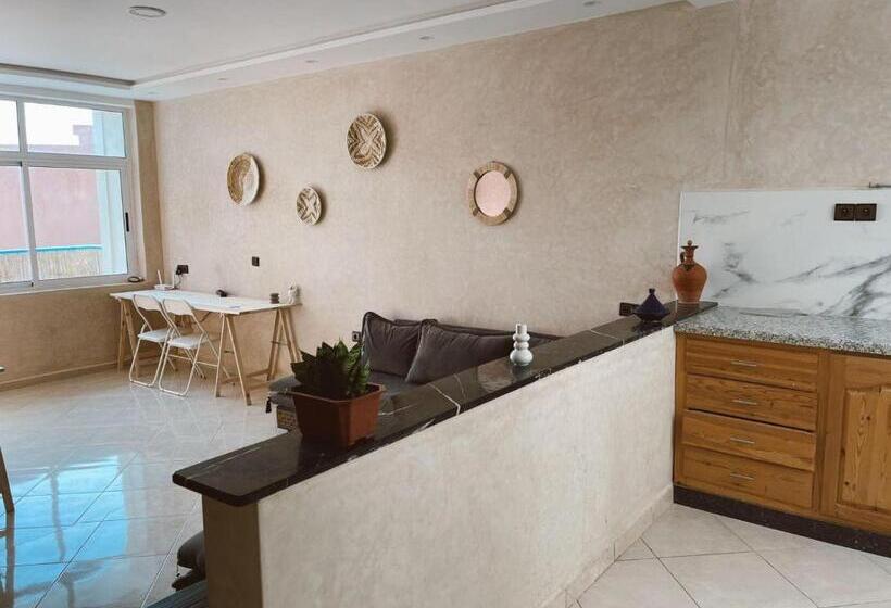 דירת דלוקס 2 חדרי שינה, Eunoia Houses