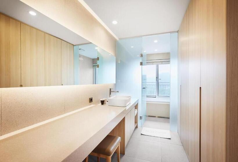 Семейный Номер, Belle Fore Resort